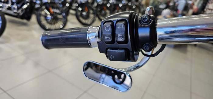 2016 HARLEY-DAVIDSON FXSB SOFTAIL BREAKOUT