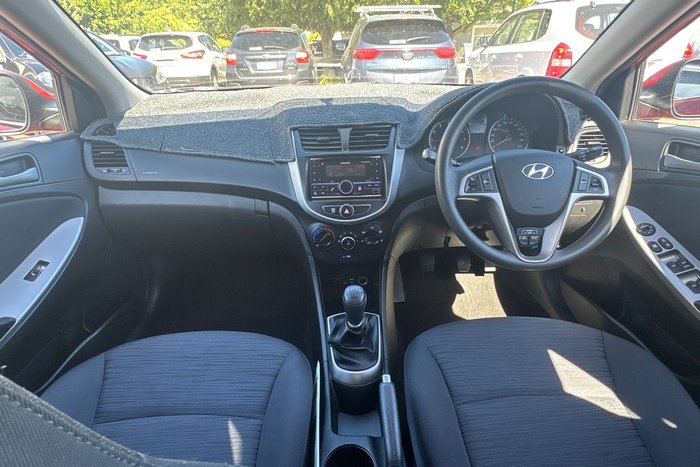 2016 Hyundai Accent Active