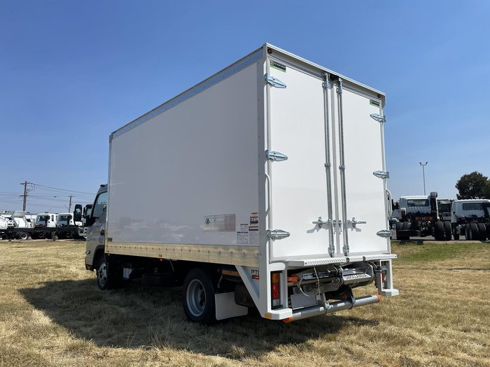 2025 Fuso Canter