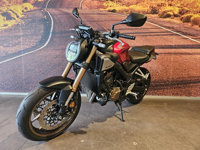 2024 Honda CB650R CB Red