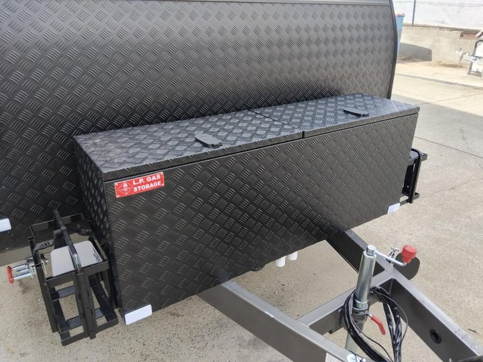 2025 New Age Caravans My26 Manta Ray Expedition Off Road- Price Reduced!