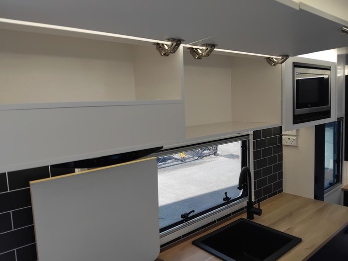 2025 New Age Caravans My26 Manta Ray Expedition Off Road- Price Reduced!