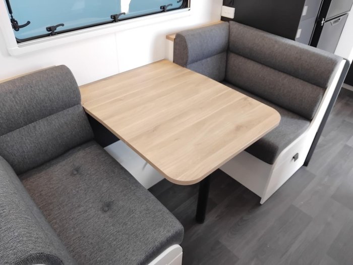 2025 New Age Caravans My26 Manta Ray Expedition Off Road- Price Reduced!