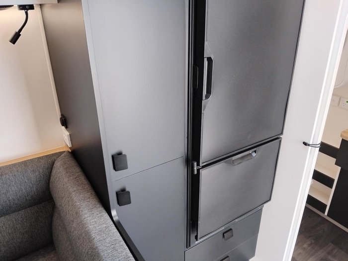 2025 New Age Caravans My26 Manta Ray Expedition Off Road- Price Reduced!