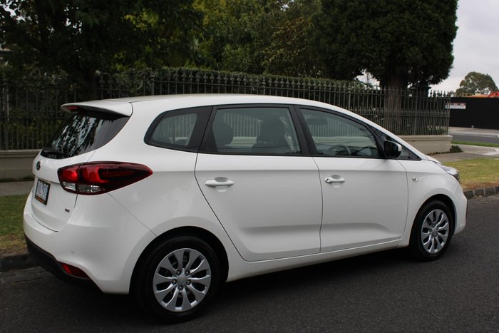 2018 Kia Rondo S RP MY18 Clear White