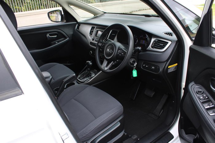 2018 Kia Rondo S RP MY18 Clear White