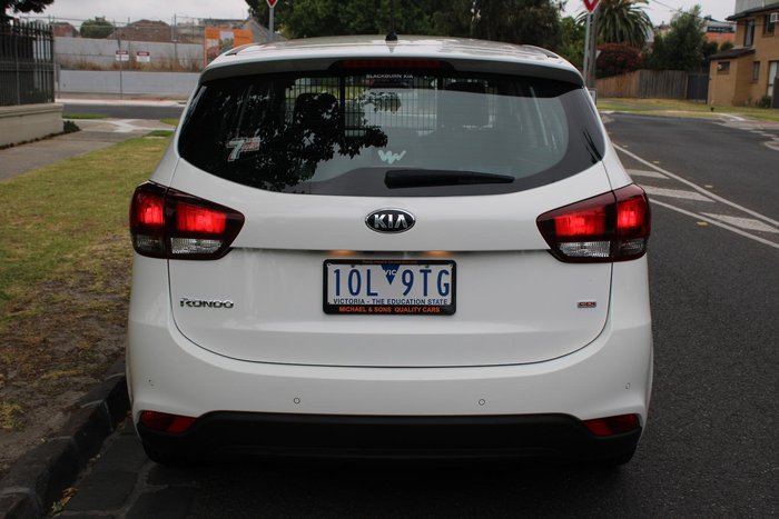 2018 Kia Rondo S RP MY18 Clear White