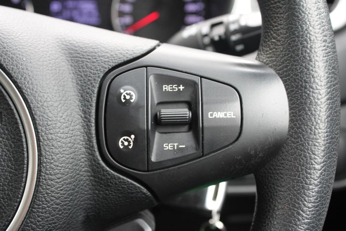 2018 Kia Rondo S RP MY18 Clear White