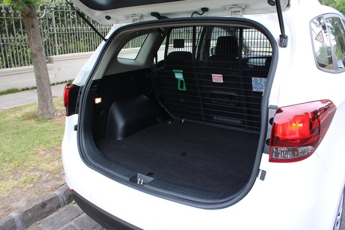 2018 Kia Rondo S RP MY18 Clear White