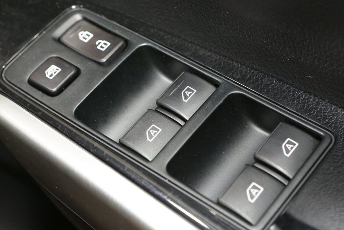 2023 Mitsubishi Pajero Sport GLS