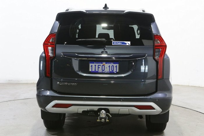 2023 Mitsubishi Pajero Sport GLS