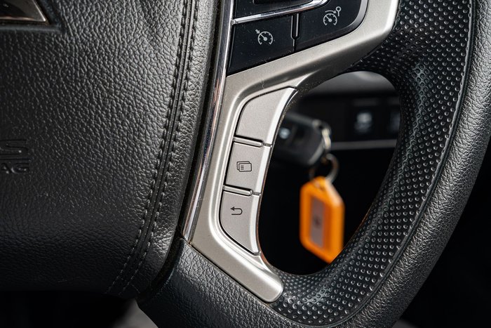 2019 Mitsubishi Triton GLX ADAS