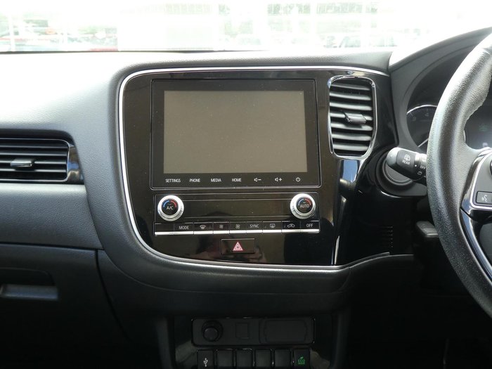 2021 Mitsubishi Outlander ES