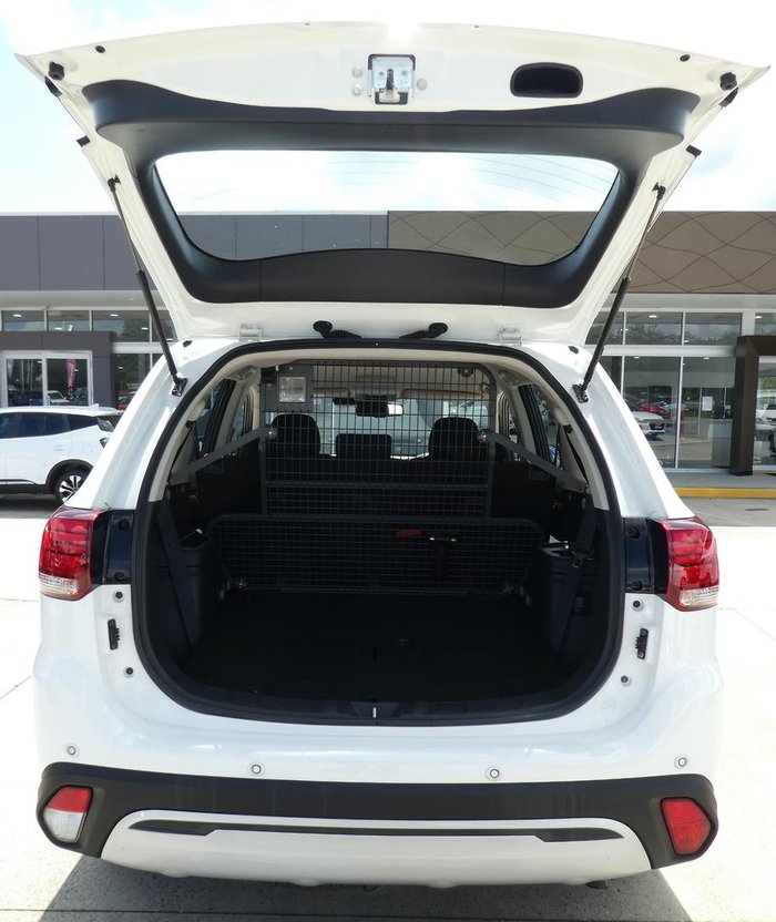 2021 Mitsubishi Outlander ES