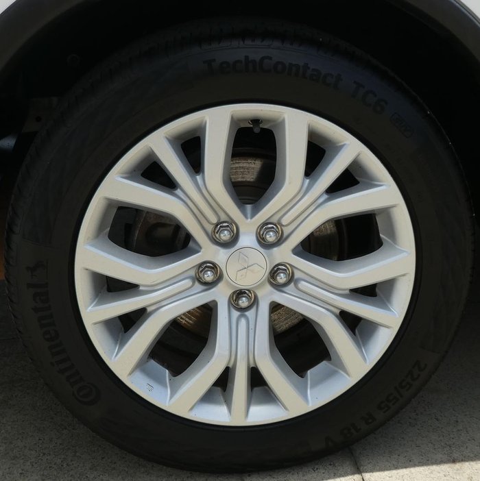 2021 Mitsubishi Outlander ES