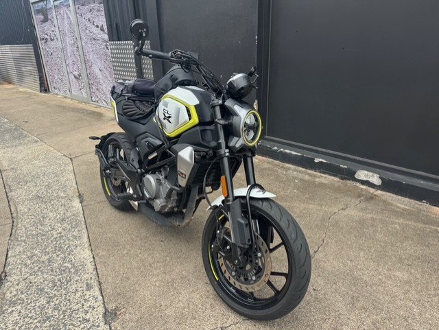 2023 CFMoto 300 CL-X WHITE