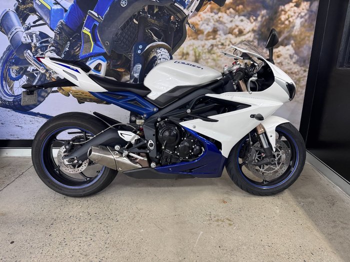 2013 Triumph DAYTONA 675 WHITE