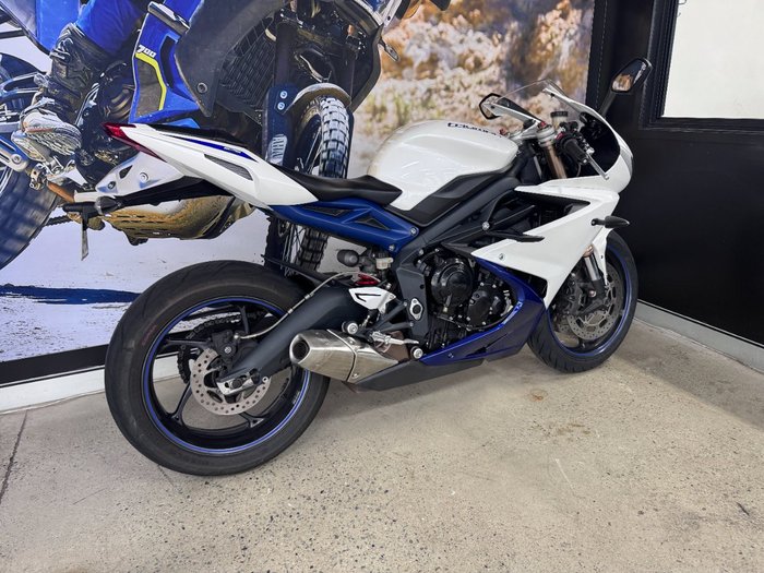 2013 Triumph DAYTONA 675 WHITE