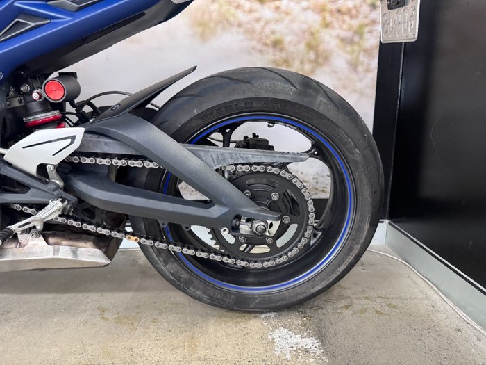 2013 Triumph DAYTONA 675 WHITE