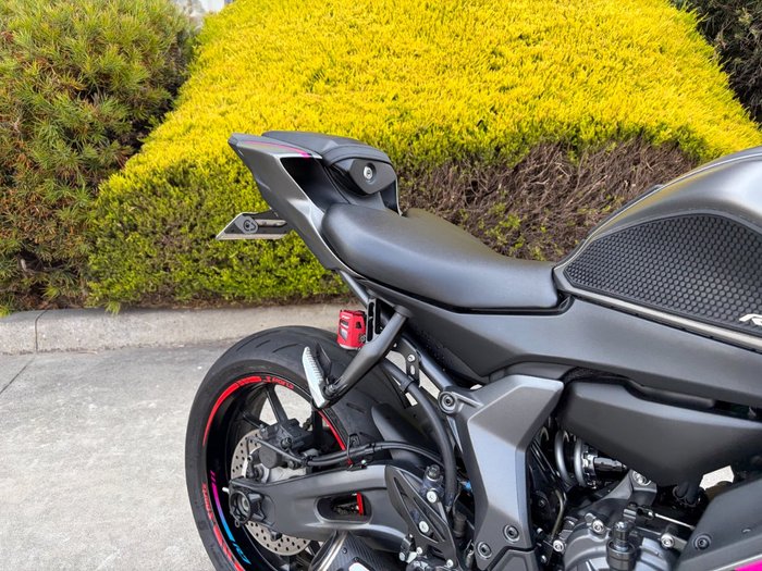 2024 Yamaha YZF-R7LA Grey