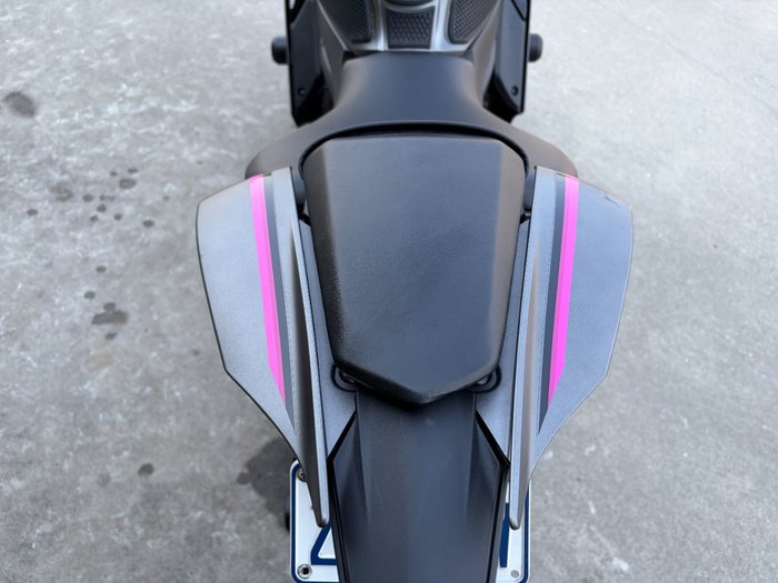 2024 Yamaha YZF-R7LA Grey