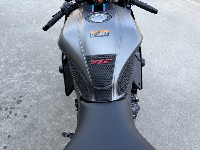 2024 Yamaha YZF-R7LA Grey