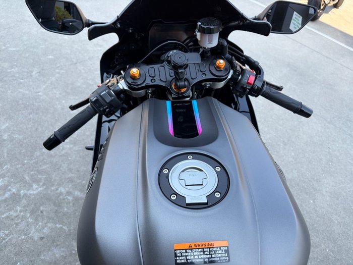 2024 Yamaha YZF-R7LA Grey