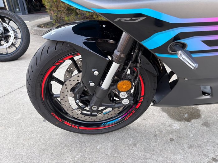 2024 Yamaha YZF-R7LA Grey