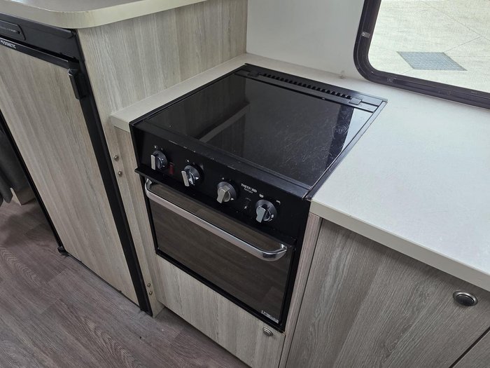 2018 Talvor Euro Deluxe 6 Berth