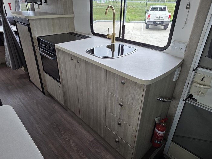 2018 Talvor Euro Deluxe 6 Berth