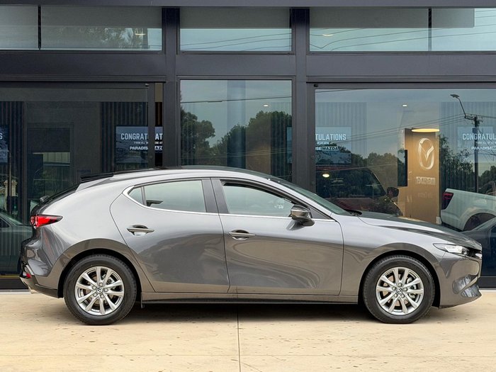 2025 Mazda 3 G20 Pure