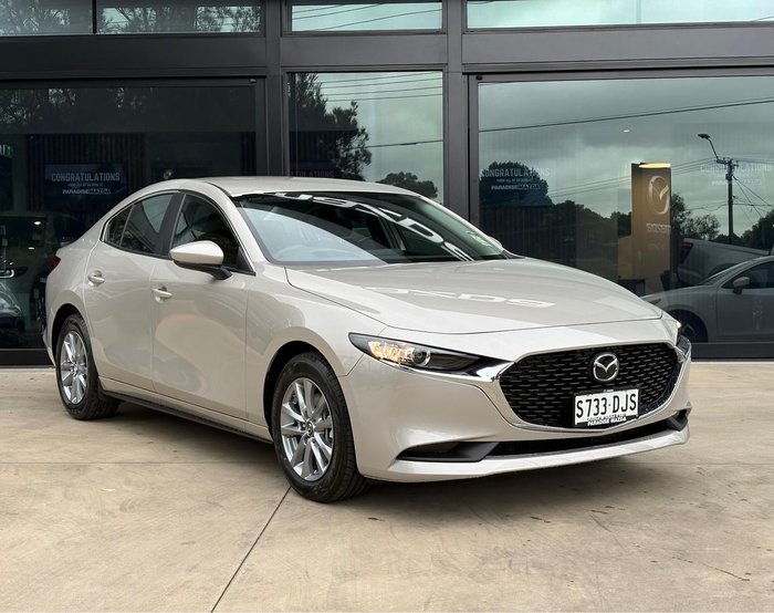 2025 Mazda 3 G20 Pure