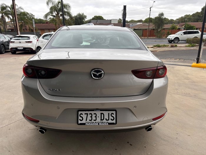 2025 Mazda 3 G20 Pure