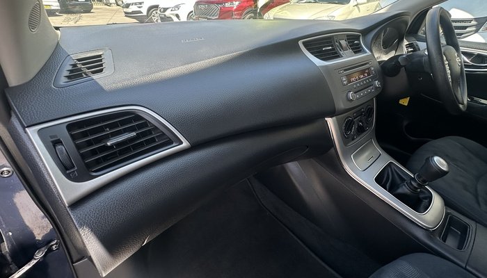 2014 Nissan Pulsar ST-L