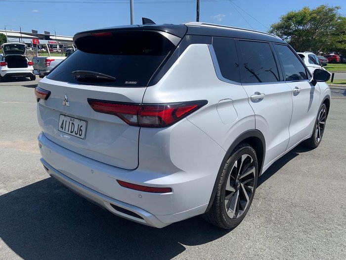 2021 Mitsubishi Outlander Exceed Tourer