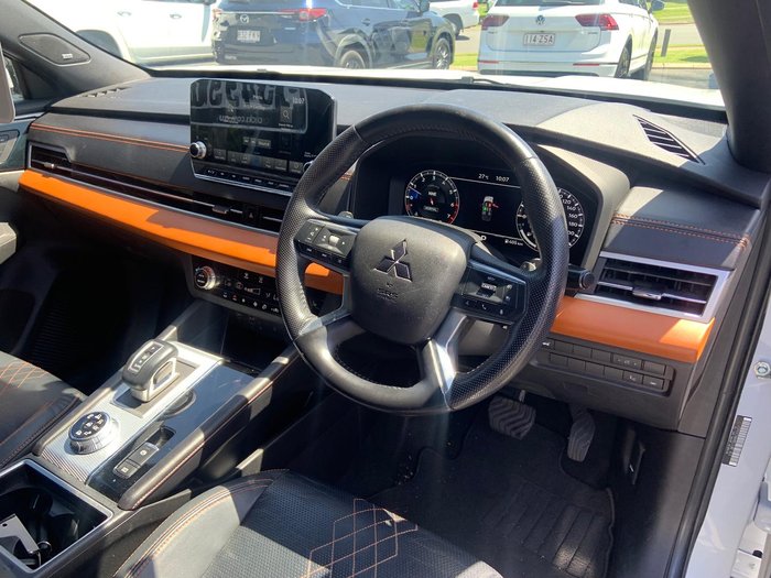 2021 Mitsubishi Outlander Exceed Tourer