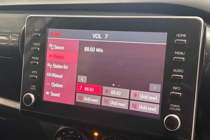 2020 Toyota Hilux SR