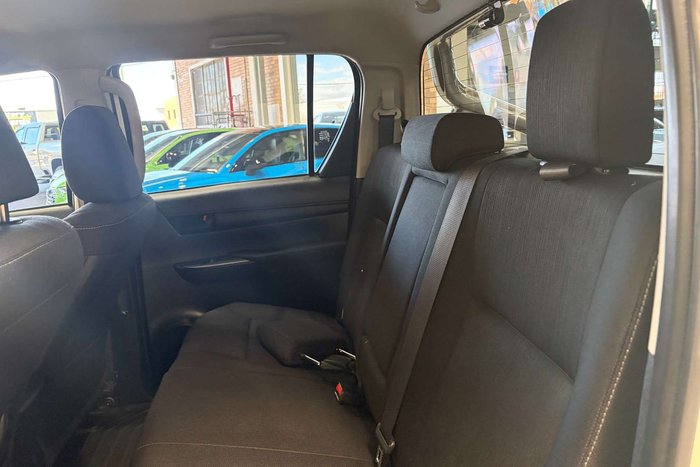 2015 Toyota Hilux SR Hi-Rider