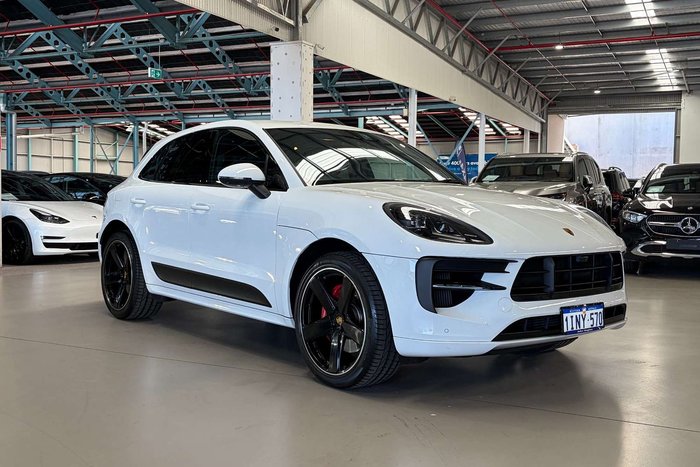 2020 Porsche Macan
