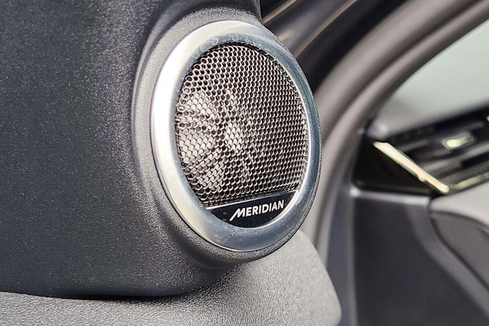 2024 Land Rover Range Rover Evoque P250 Dynamic SE