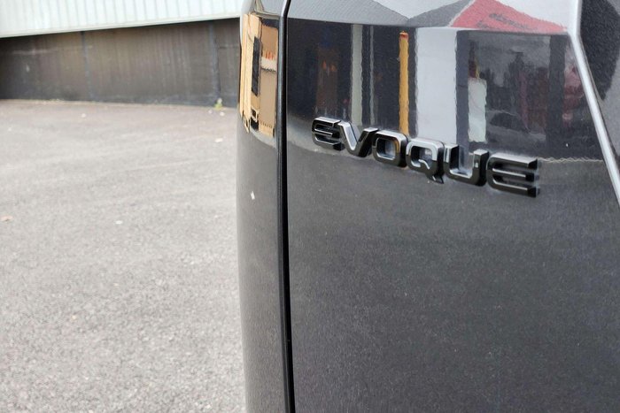 2024 Land Rover Range Rover Evoque P250 Dynamic SE