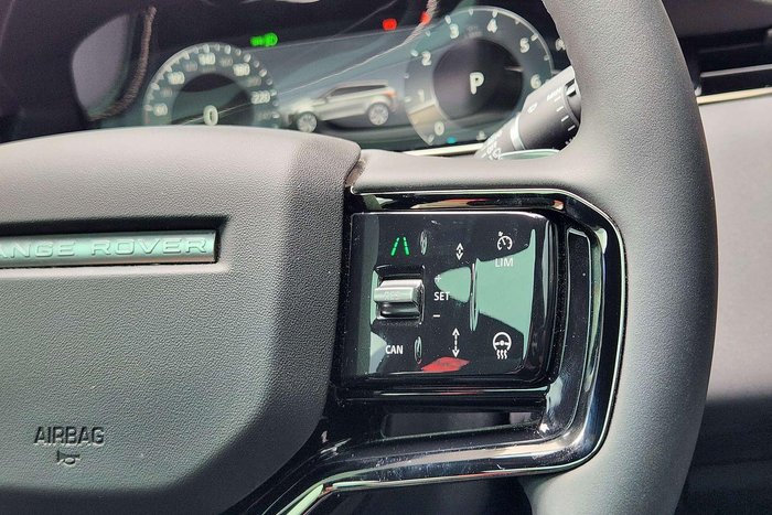 2024 Land Rover Range Rover Evoque P250 Dynamic SE