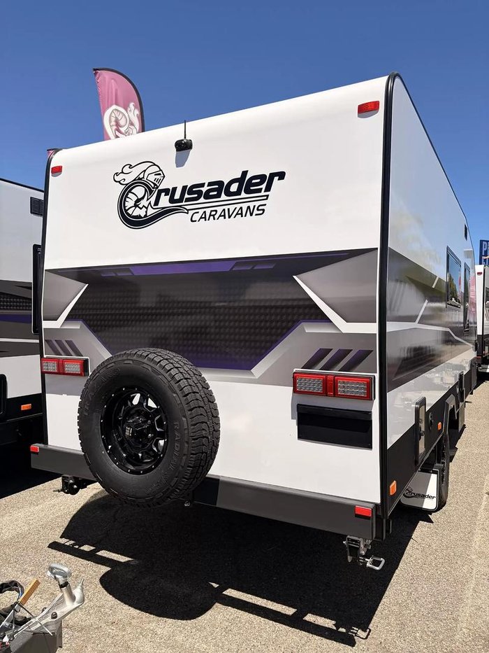 2026 Crusader My25 Musketeer Camelot