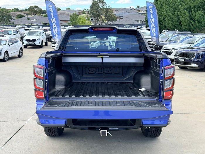 2025 Isuzu D-MAX X-TERRAIN