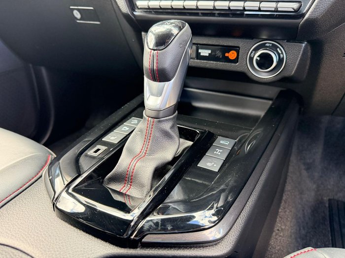 2025 Isuzu D-MAX X-TERRAIN