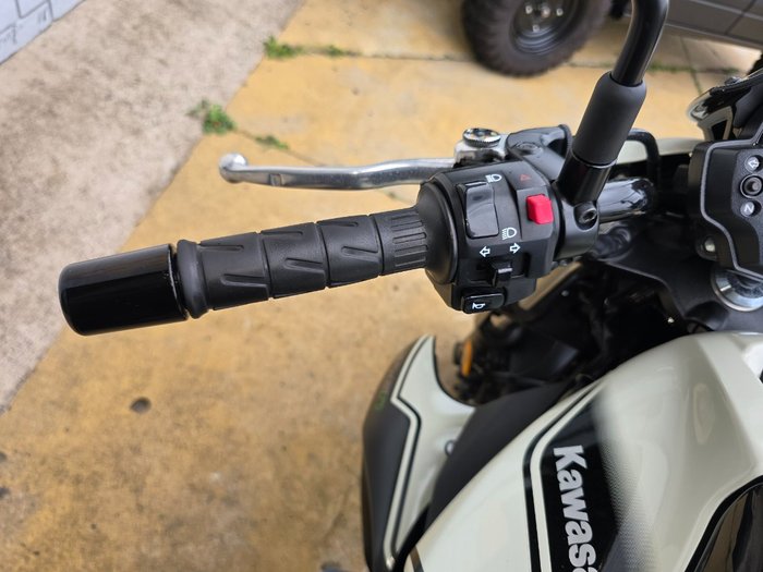 2016 Kawasaki ER-6nL White