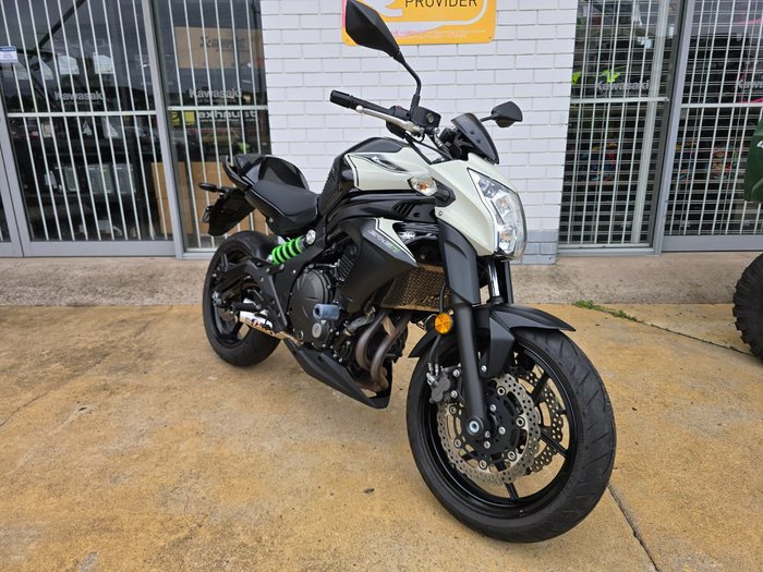 2016 Kawasaki ER-6nL White