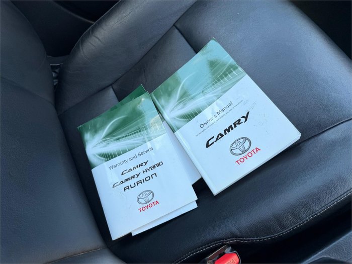 2016 TOYOTA CAMRY ATARA SL