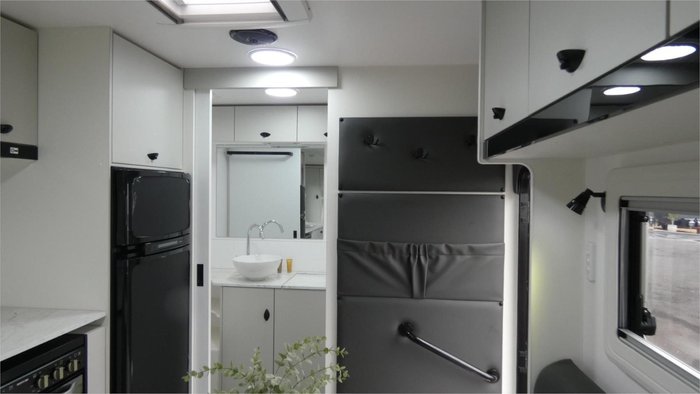 2025 Viscount V Series