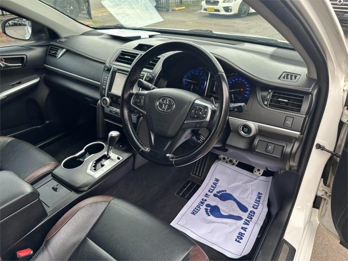 2016 Toyota Camry Atara SX